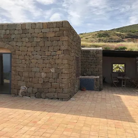 Dammuso Gaetani Holiday home *